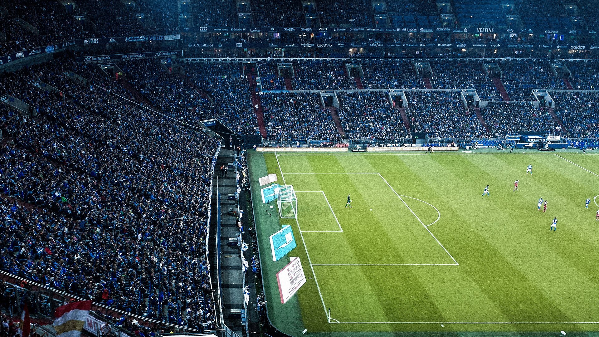 中国足球品牌建设动力不足，中国足球运动品牌